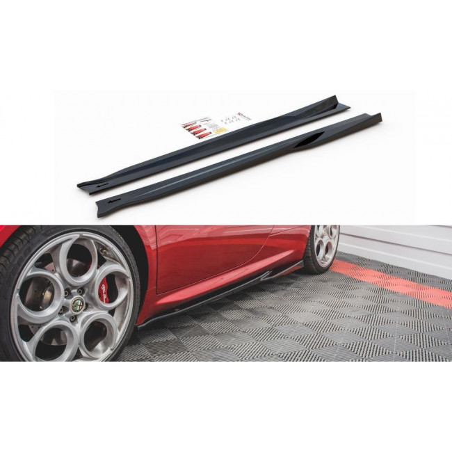 Πρόσθετα Πλαϊνά Μαρσπιέ Maxton Design Alfa Romeo 4C look carbon - (AL-4C-SD1C)