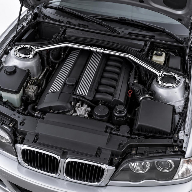 Μπάρα θόλων Εμπρός  BMW E46 - Μόνο 6 Κύλινδρα - Αλουμινίου - (EVODSBM462)