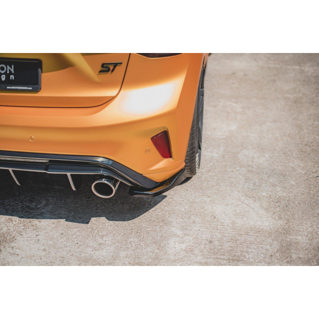 Πλαϊνά πίσω spoiler Maxton Design Ford Focus ST Mk4 μαύρο γυαλιστερό - (FO-FO-4-ST-RSD3G)