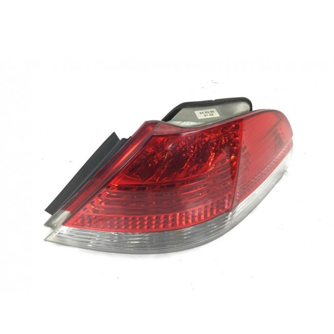 Φανάρι Πίσω Εξωτερικό 05- ULO Δεξί για BMW SERIES 7 (E65/66) 02-08 (63216937236)