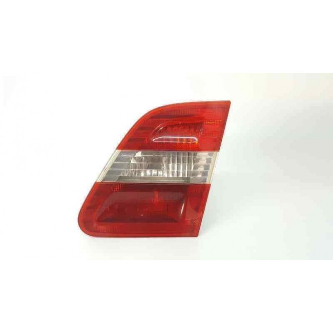 Φανάρι Πίσω Εσωτερικό ΛΕΥΚΟΣ MARELLI Δεξί για MERCEDES B CLASS (W245) 06-08 (A1698201264)