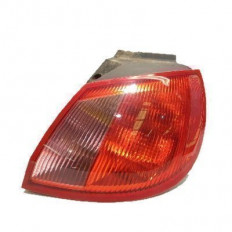 Φανάρι Πίσω Εξωτερικό 3Π (ΜΑRELLI) Δεξί για MITSUBISHI COLT 05-08 (MR957366)